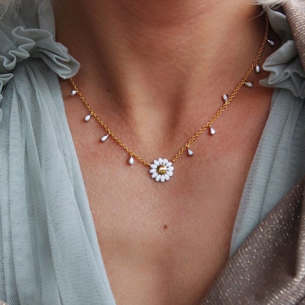 Collana regolabile con Margherita e petali