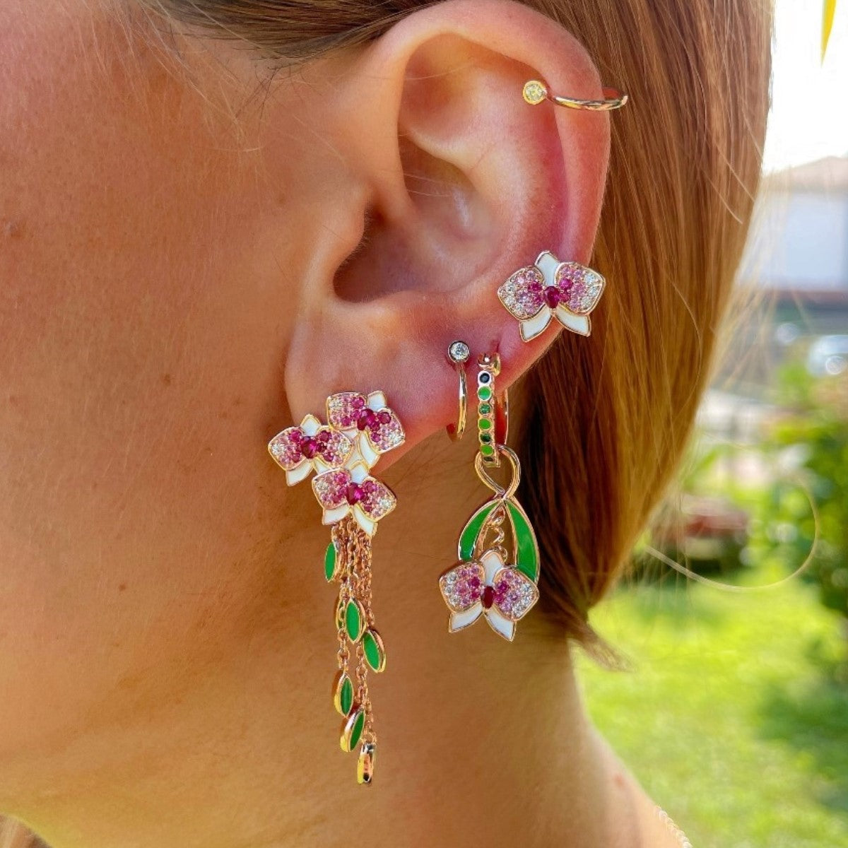 Orecchini STUD con mazzo di Orchidee